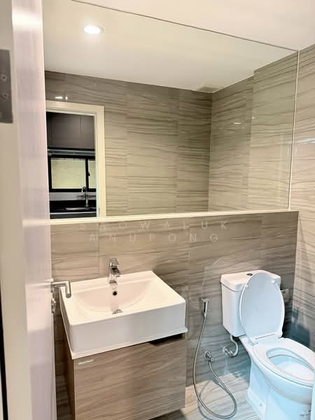 Nirvana Define Srinakarin-Rama 9, Bangkok, Srinakarin - Rom Klao Road, Saphan Sung, Saphan Sung, Bangkok, 3 Bedrooms, 230 sqm, Townhouse For Rent, by Saowaluk Anupong, 500208521 - DDproperty.com