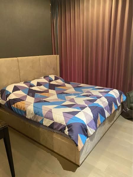 The Esse at Singha Complex, Bangkok, 1788 New Petchaburi Rd, Khlongtoei Nua, Watthana, Bangkok, 1 Bedroom, 48 sqm, Condo For Rent, by Ratchanon Songthammakul, 500208535 - DDproperty.com