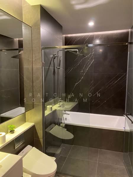 The Esse at Singha Complex, Bangkok, 1788 New Petchaburi Rd, Khlongtoei Nua, Watthana, Bangkok, 1 Bedroom, 48 sqm, Condo For Sale, by Ratchanon Songthammakul, 500208537 - DDproperty.com