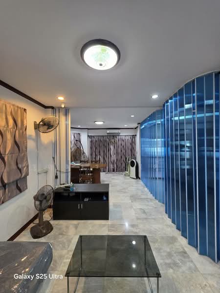 Fully furnished detached house for sale at Fueng Suk 4, Bang Bua Thong, Nonthaburi, กาญจนาภิเษก, Lam Pho, Bang Bua Thong, Nonthaburi, 3 Bedrooms, 185 sqm, Single Detached House For Sale, by Wanlapa Charoonthum, 500208576 - DDproperty.com