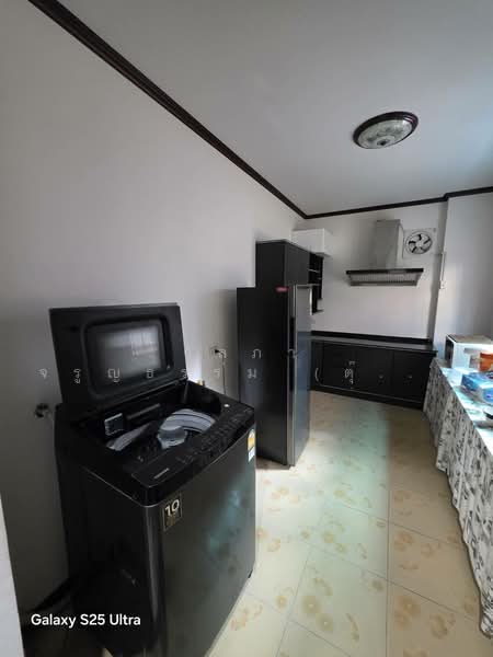 Fully furnished detached house for sale at Fueng Suk 4, Bang Bua Thong, Nonthaburi, กาญจนาภิเษก, Lam Pho, Bang Bua Thong, Nonthaburi, 3 Bedrooms, 185 sqm, Single Detached House For Sale, by Wanlapa Charoonthum, 500208576 - DDproperty.com