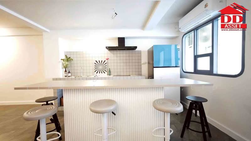 ขาย / ให้เช่า ทาวน์เฮาส์ 2 ชั้น โชคชัย 4 ซอย 55 รีโนเวทใหม่ เฟอร์นิเจอร์ครบ พร้อมอยู่, กรุงเทพ, ลาดพร้าว, ลาดพร้าว, กรุงเทพ, 120 ตร.ม., ทาวน์เฮ้าส์ ขาย, โดย DD Asset (Thailand) Co.,Ltd, 500208597 - DDproperty.com