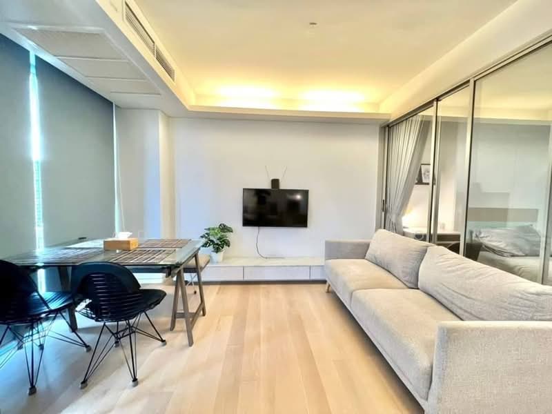 Siamese Ratchakru, Bangkok, 48 Phahonyothin Rd, Samsen Nai, Phaya Thai, Bangkok, 2 Bedrooms, 62 sqm, Condo For Sale, by Adisorn Eamso, 500208621 - DDproperty.com