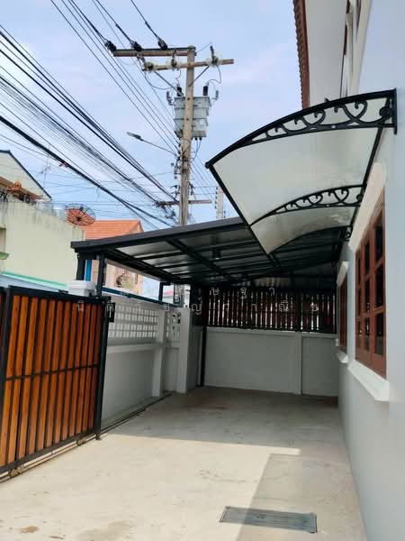 ให้เช่า - บ้านเช่าใกล้รถไฟฟ้า ให้เช่าบ้านหทัยราษฎร์ ซอย4 บ้านเดี่ยว 51ตรว. 5นอน 3น้ำ รับจดทะเบียนบริษัทได้, กรุงเทพ