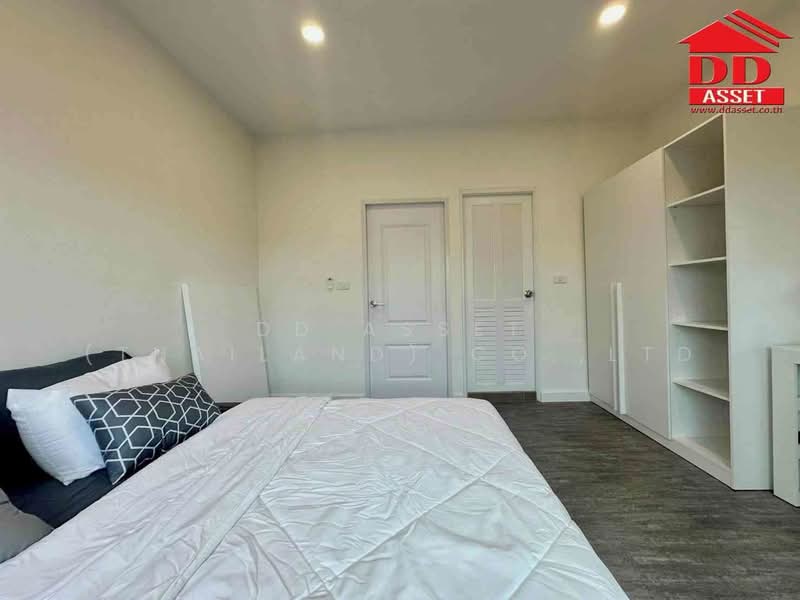 ขาย / ให้เช่า ทาวน์เฮ้าส์ 2 ชั้น โชคชัย 4 ซอย 38, Bangkok, Lat Phrao, Lat Phrao, Bangkok, 2 Bedrooms, 95 sqm, Townhouse For Sale, by DD Asset (Thailand) Co.,Ltd, 500208683 - DDproperty.com