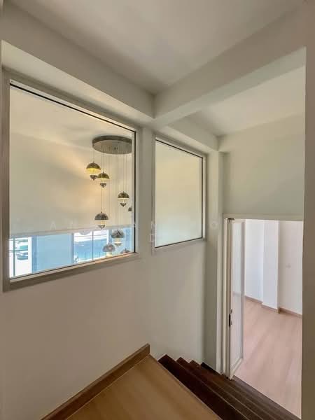 Baan Klang Muang Rama 9 - Ladprao, Bangkok, Soi Ladprao 88, Wang Thonglang, Wang Thonglang, Bangkok, 4 Bedrooms, 260 sqm, Townhouse For Sale, by Angsanaporn D, 500208704 - DDproperty.com