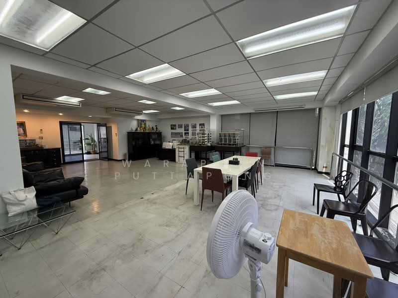 วิสุทธานี ลาดพร้าว101/3, Bangkok, Khlong Chan, Bang Kapi, Bangkok, , 700 sqm, Office Space For Sale, by Waraporn Puttapong, 500208731 - DDproperty.com