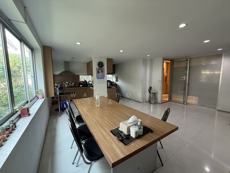 วิสุทธานี ลาดพร้าว101/3, Bangkok, Khlong Chan, Bang Kapi, Bangkok, , 700 sqm, Office Space For Sale, by Waraporn Puttapong, 500208731 - DDproperty.com