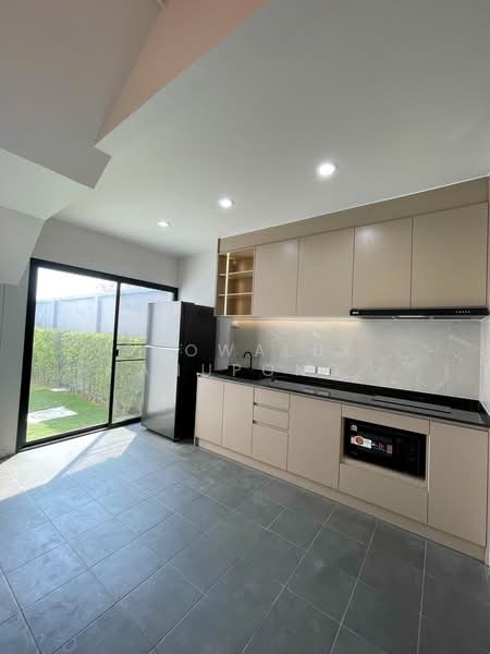 Pimnara Srinakarin-Bangna, Samut Prakan, Nam Daeng Road, Bang Kaeo, Bang Plee, Samut Prakan, 4 Bedrooms, 170 sqm, Single Detached House For Rent, by Saowaluk Anupong, 500208732 - DDproperty.com