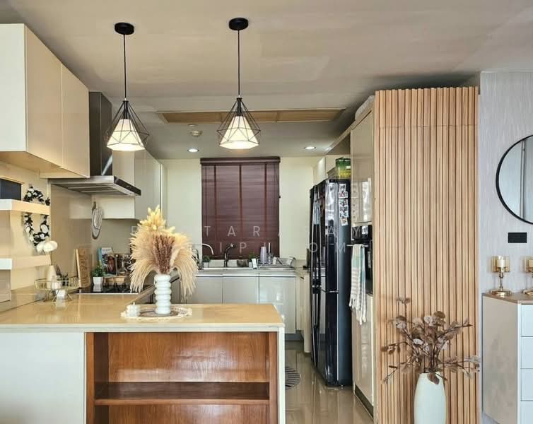 Watermark Chaophraya, Bangkok, Soi Charoennakorn 39-41, Charoennakorn Road, Bang Lam Phu Lang, Khlong San, Bangkok, 3 Bedrooms, 145 sqm, Condo For Sale, by Pattarasaya Sripirom, 500208753 - DDproperty.com