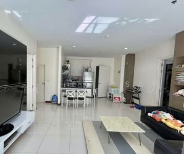 ขาย - The Fourwings Residence : โฟร์วิงส์ เรสซิเดนซ์, กรุงเทพ