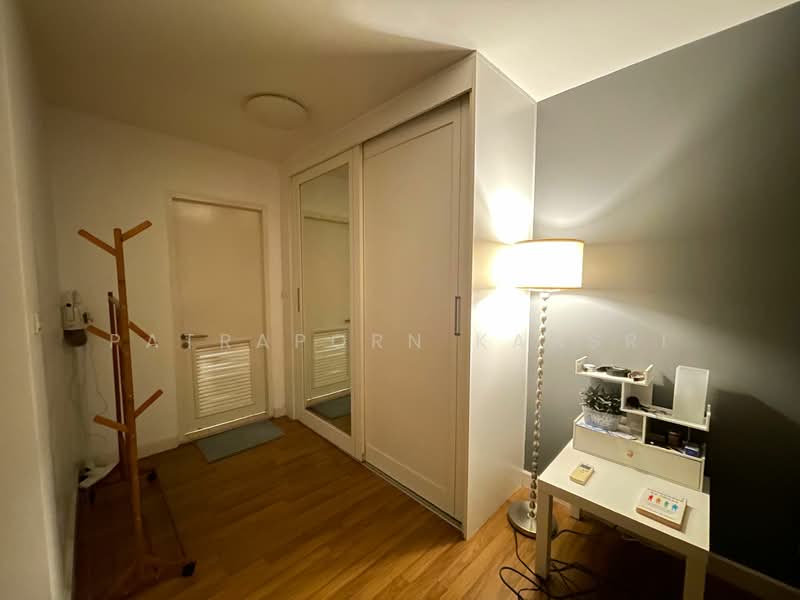 The Clover Thonglor Residence, Bangkok, Soi Sukhumvit 55, Khlong Tan Nua, Watthana, Bangkok, 1 Bedroom, 40 sqm, Condo For Sale, by Patraporn Kansri, 500208824 - DDproperty.com