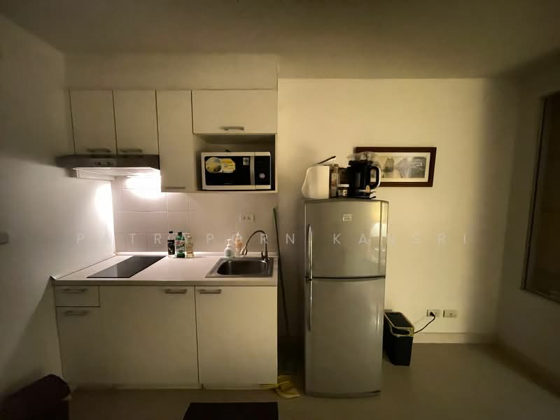 The Clover Thonglor Residence, Bangkok, Soi Sukhumvit 55, Khlong Tan Nua, Watthana, Bangkok, 1 Bedroom, 40 sqm, Condo For Sale, by Patraporn Kansri, 500208824 - DDproperty.com