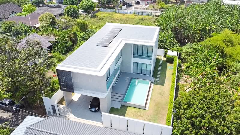New Modern 4 Bed Pool Villa in Sai San for Sale, Chiang Mai, San Phra Net, San Sai, Chiang Mai, 4 Bedrooms, 473 sqm, Villa For Sale, by Nunthawat Hiranputtipat, 500208825 - DDproperty.com