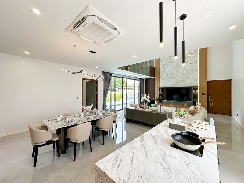 New Modern 4 Bed Pool Villa in Sai San for Sale, Chiang Mai, San Phra Net, San Sai, Chiang Mai, 4 Bedrooms, 473 sqm, Villa For Sale, by Nunthawat Hiranputtipat, 500208825 - DDproperty.com