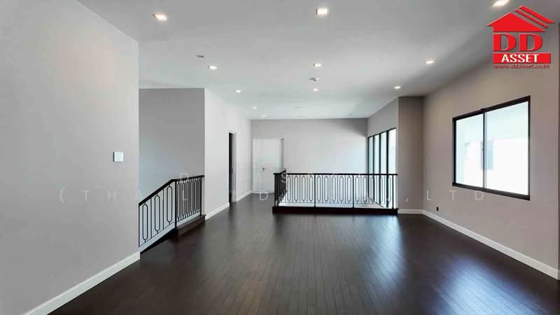 Grand Bangkok Boulevard Pinklao-Kanchana, Bangkok, Bang Ramat Rd, Bang Ra Mat, Taling Chan, Bangkok, 5 Bedrooms, 620 sqm, Single Detached House For Sale, by DD Asset (Thailand) Co.,Ltd, 500208851 - DDproperty.com