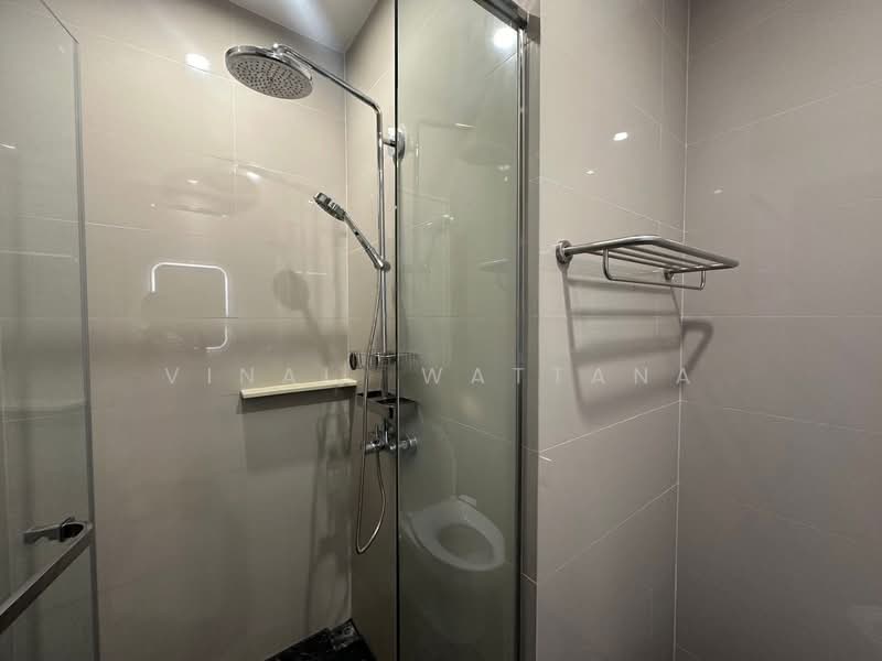 The Edge Sukhumvit 23, Bangkok, 6 Soi Sukhumvit 23, Khlongtoei Nua, Watthana, Bangkok, 2 Bedrooms, 62 sqm, Condo For Rent, by Vinai Wattana, 500208855 - DDproperty.com