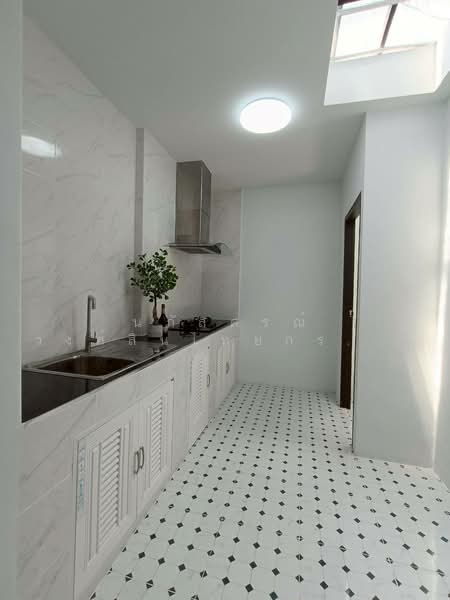 Baan Manorom 4 Leab Klong 2 : บ้านมโนรมย์ 4 เลียบคลองสอง, กรุงเทพ, ซอย เลียบคลองสอง 19, สามวาตะวันตก, คลองสามวา, กรุงเทพ, 80 ตร.ม., ทาวน์เฮ้าส์ ขาย, โดย นภัสศรณ์ วงศ์สินไทยกร (นันท์), 500208858 - DDproperty.com