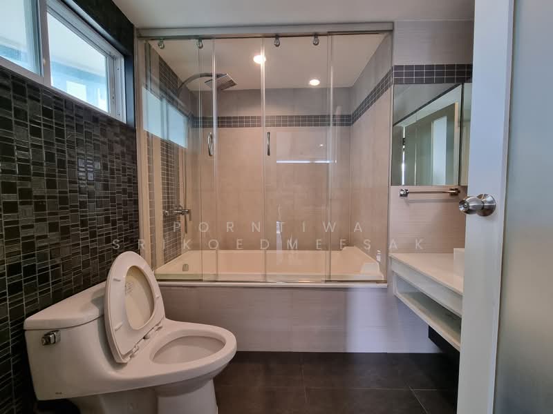 Las Colinas, Bangkok, Sukhumvit 21 Road, Khlongtoei Nua, Watthana, Bangkok, 1 Bedroom, 141 sqm, Condo For Rent, by Porntiwa Srikoedmeesak, 500208883 - DDproperty.com