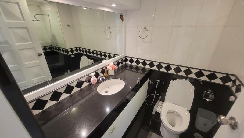 Lake Avenue Sukhumvit 16, Bangkok, Soi Sammitr Sukhumvit Road, Khlong Tan Nua, Watthana, Bangkok, 2 Bedrooms, 124 sqm, Condo For Rent, by หทัยชนก แสนเสร็จ, 500208909 - DDproperty.com