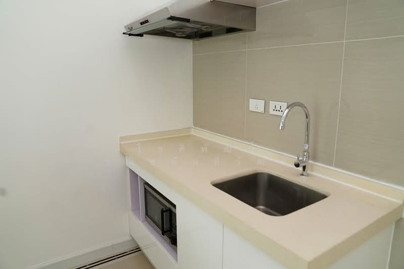 TC Green Rama 9, Bangkok, Rama 9 Road, Huai Khwang, Huai Khwang, Bangkok, 1 Bedroom, 40 sqm, Condo For Rent, by โชติพัฒน์ วณิชนันทิวัฒน์, 500208910 - DDproperty.com