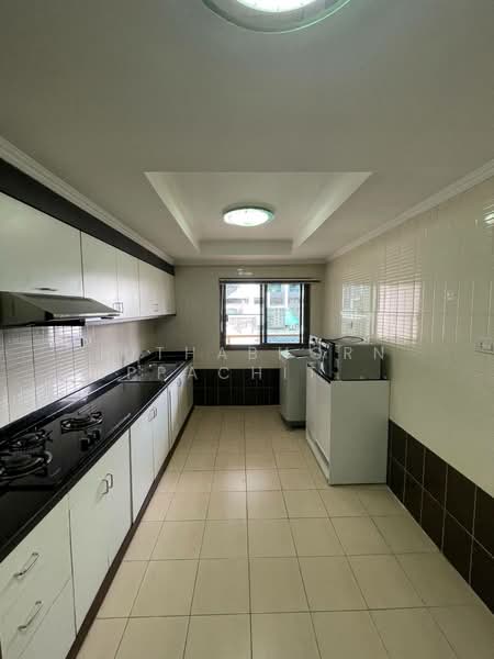 D.H.Grand Tower, Bangkok, Soi Prommit, Khlong Tan Nua, Watthana, Bangkok, 3 Bedrooms, 280 sqm, Condo For Rent, by Juthabhorn Uppachit (Amy), 500208918 - DDproperty.com