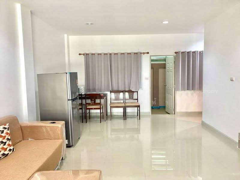 ให้เช่าทาวน์โฮม ม.เซนสิริสปอร์ต แหลมฉบัง ศรีราชา, Chon Buri (Pattaya), Thung Suk La, Si Racha, Chon Buri (Pattaya), 3 Bedrooms, 80 sqm, Townhouse For Rent, by Dusit Saengfa, 500208942 - DDproperty.com