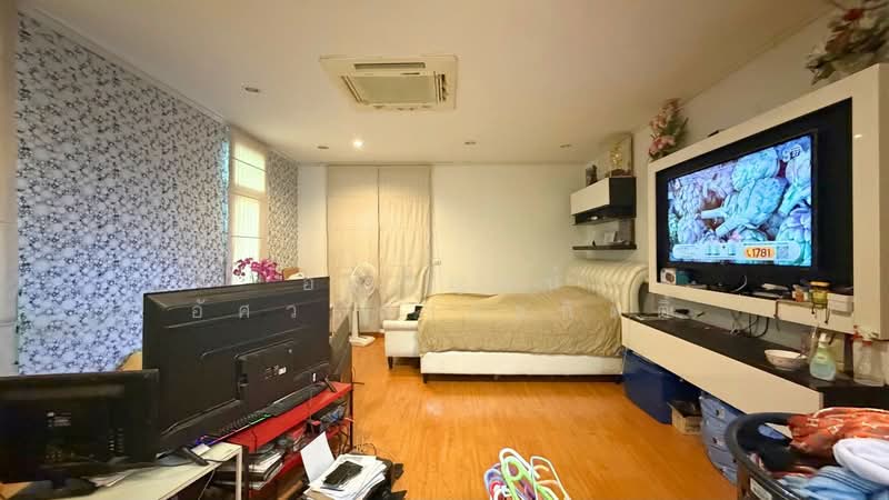 Passorn 7 Rattanathibet, Nonthaburi, Bang Kruai - Sai Noi Road, Bang Rak Yai, Bang Bua Thong, Nonthaburi, 4 Bedrooms, 273 sqm, Single Detached House For Sale, by อัญธิญาน์ อัศวะถาวรกิตติ์, 500208968 - DDproperty.com