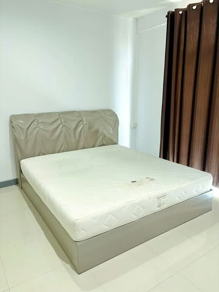 ไม่พบโครงการ, Bangkok, กัลปพฤกษ์ กาญจนาภิเษก, Bang Khae, Bang Khae, Bangkok, 3 Bedrooms, 300 sqm, Townhouse For Rent, by ณัฐพงศ์ สุนทรอรุณ, 500208970 - DDproperty.com