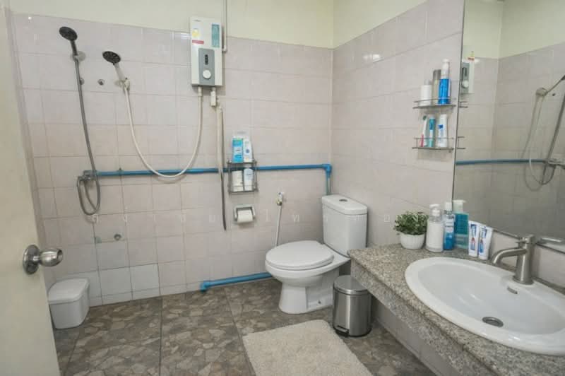 แหวนยอด 1, Pathum Thani, ลำลูกกา, Khu Khot, Lam Luk Ka, Pathum Thani, 4 Bedrooms, 110 sqm, Townhouse For Sale, by สง่าชัย ไทรทองคำ, 500208989 - DDproperty.com