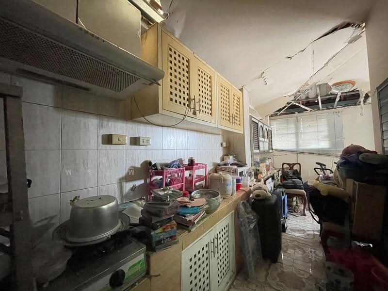 Petchpailin Phraya Suren 35, Bangkok, Bang Chun, Khlong Sam Wa, Bangkok, 2 Bedrooms, 120 sqm, Townhouse For Sale, by คุณ พัชรนันท์ พรมพิทักษ์ (นัจข์), 500209016 - DDproperty.com