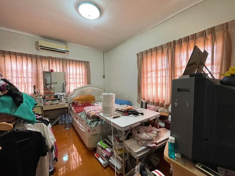 Petchpailin Phraya Suren 35, Bangkok, Bang Chun, Khlong Sam Wa, Bangkok, 2 Bedrooms, 120 sqm, Townhouse For Sale, by คุณ พัชรนันท์ พรมพิทักษ์ (นัจข์), 500209016 - DDproperty.com