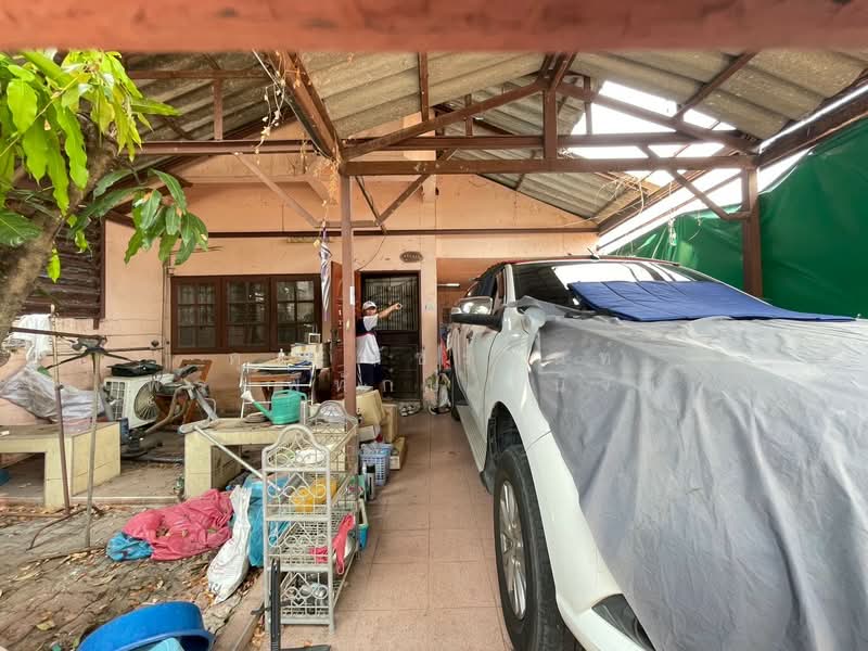 Petchpailin Phraya Suren 35, Bangkok, Bang Chun, Khlong Sam Wa, Bangkok, 2 Bedrooms, 120 sqm, Townhouse For Sale, by คุณ พัชรนันท์ พรมพิทักษ์ (นัจข์), 500209016 - DDproperty.com