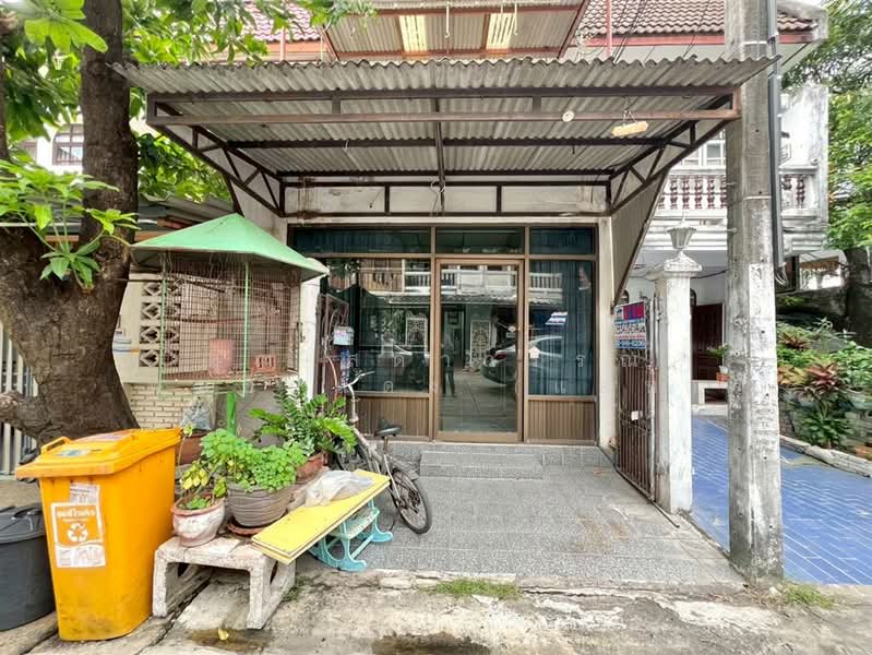 หมู่บ้านฐิติพร2 ซอยรามคำแหง120, กรุงเทพ, ถนนรามคำแหง, สะพานสูง, สะพานสูง, กรุงเทพ, 80 ตร.ม., ทาวน์เฮ้าส์ ขาย, โดย คุณ สุดาวรรณ พลอยแดง (แอน), 500209024 - DDproperty.com