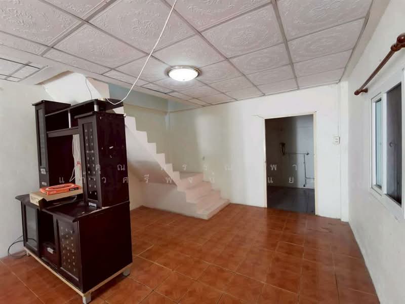 ทาวน์เฮ้าส์ 2 ชั้น 40 ตร.ว. หมู่บ้านไวท์เฮ้าส์ คลองหลวง ซอยคลองหลวง17/9, Pathum Thani, ถนนรังสิต-นครนายก, Khlong Nung, Khlong Luang, Pathum Thani, 2 Bedrooms, 130 sqm, Townhouse For Sale, by คุณ พรรณทิพา แก้วศรีพจน์ (แยม), 500209030 - DDproperty.com