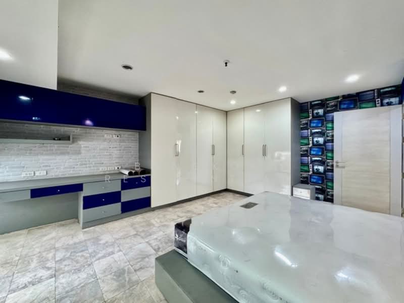 Fairview Tower, Bangkok, 40 Soi Sukhumvit 18, Khlong Toei, Khlong Toei, Bangkok, 3 Bedrooms, 257 sqm, Condo For Sale, by Bangkok Residential, 500209037 - DDproperty.com