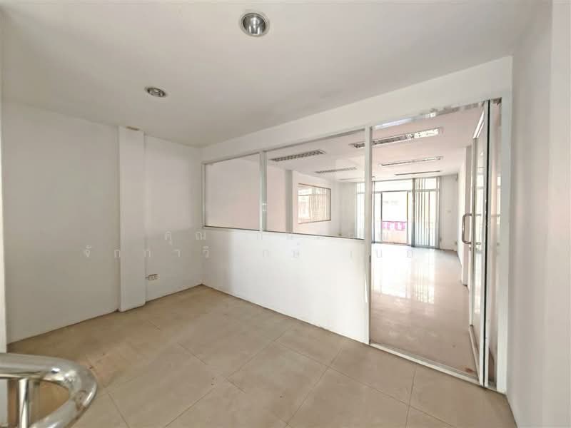 บริติช เพลส บางบอน (British Place Bangbon), กรุงเทพ, ถนนกัลปพฤกษ์, บางบอน, บางบอน, กรุงเทพ, 300 ตร.ม., ตึกแถว-อาคารพาณิชย์ ขาย, โดย คุณ กันตภณ จักกาวิรักษ์ (บอย), 500209041 - DDproperty.com