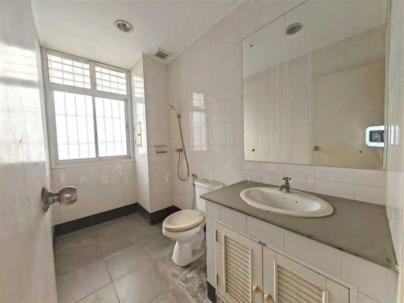 บริติช เพลส บางบอน (British Place Bangbon), กรุงเทพ, ถนนกัลปพฤกษ์, บางบอน, บางบอน, กรุงเทพ, 300 ตร.ม., ตึกแถว-อาคารพาณิชย์ ขาย, โดย คุณ กันตภณ จักกาวิรักษ์ (บอย), 500209041 - DDproperty.com