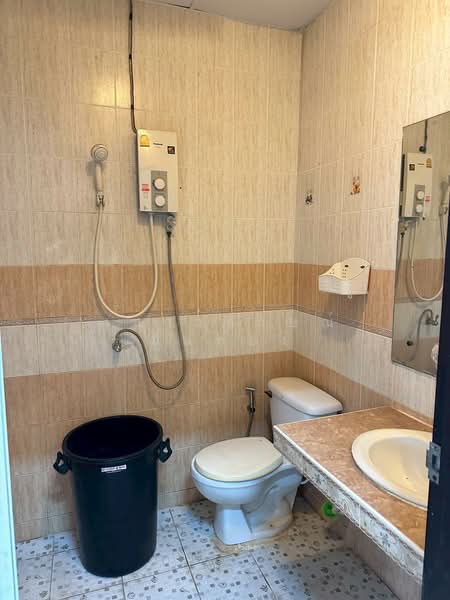 หมู่บ้านสวนราชา, Bangkok, Hua Mak, Bang Kapi, Bangkok, 5 Bedrooms, 300 sqm, Townhouse For Rent, by เสาวลักษณ์ มิ้มทอง, 500209059 - DDproperty.com