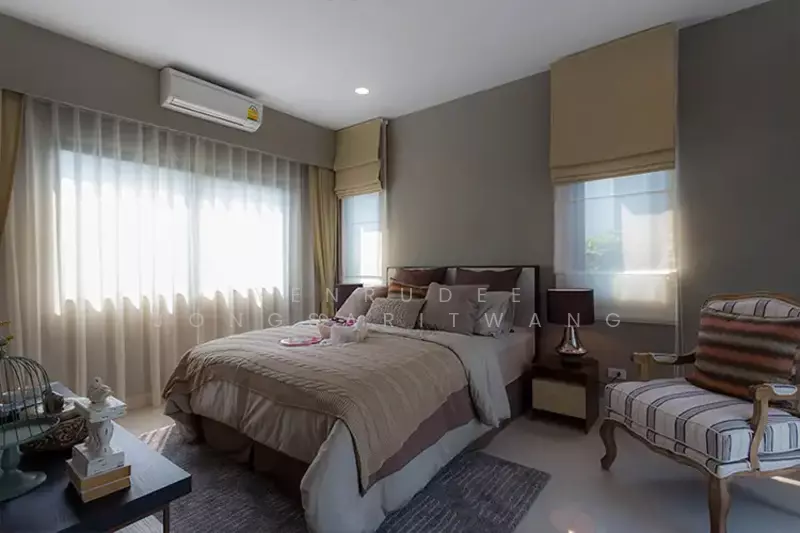 Setthasiri Charun-Pinklao, Bangkok, Lieb Tangrotfai Road, Bang Khun Non, Bangkok Noi, Bangkok, 4 Bedrooms, 245 sqm, Single Detached House For Rent, by Yenrudee Jongsaritwang, 500209067 - DDproperty.com