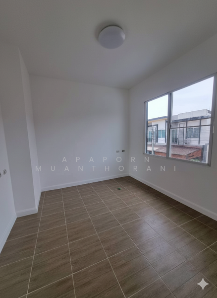 ขายบ้านทาวน์โฮม หมู่บ้านกัสโต้ พระราม 2 บรรยากาศเงียบสงบ เพื่อนบ้านน่ารักและปลอดภัยสูง 24 ชม., กรุงเทพ, ท่าข้าม, บางขุนเทียน, กรุงเทพ, 120 ตร.ม., ทาวน์เฮ้าส์ ขาย, โดย Apaporn Muanthorani, 500209079 - DDproperty.com