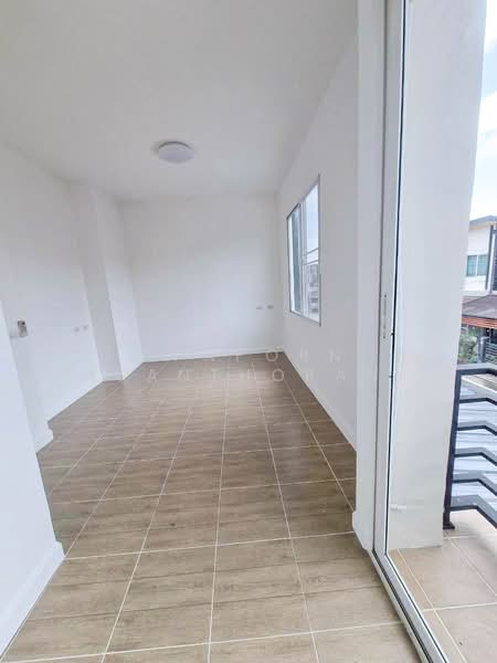 ✅ ขายด่วน ทาวน์โฮม หมู่บ้าน​กัสโต้ พระราม2 ต่อเติมแล้ว ห้องครัวสวยมาก ไม่แพง มีเงินทอน !!, Bangkok, Tha Kham, Bang Khun Thian, Bangkok, 3 Bedrooms, 120 sqm, Townhouse For Sale, by Apaporn Muanthorani, 500209079 - DDproperty.com