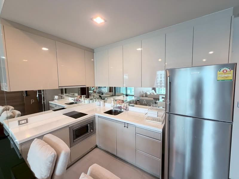 The Address Sathorn, Bangkok, 98 Sathorn Nua Road, Silom, Bang Rak, Bangkok, 2 Bedrooms, 75 sqm, Condo For Rent, by Phoom Imruangsri, 500209124 - DDproperty.com