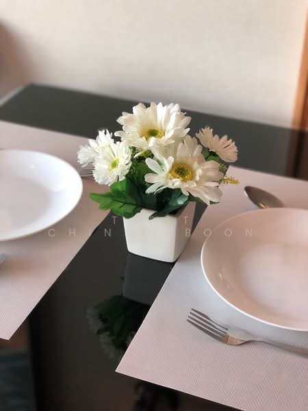 President Place, Bangkok, 975 Phloen Chit Rd, Lumphini, Pathum Wan, Bangkok, 1 Bedroom, 48 sqm, Condo For Rent, by Tarit Chinsomboon, 500209145 - DDproperty.com