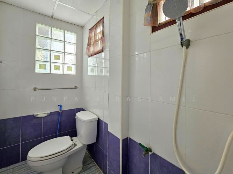 ซอยประชาราษฎร์บำเพ็ญ 10 ห้วยขวาง, Bangkok, ถนน ประชาราษฎร์บำเพ็ญ, Huai Khwang, Huai Khwang, Bangkok, 3 Bedrooms, 130 sqm, Single Detached House For Sale, by Punpapa Rassamee, 500209146 - DDproperty.com