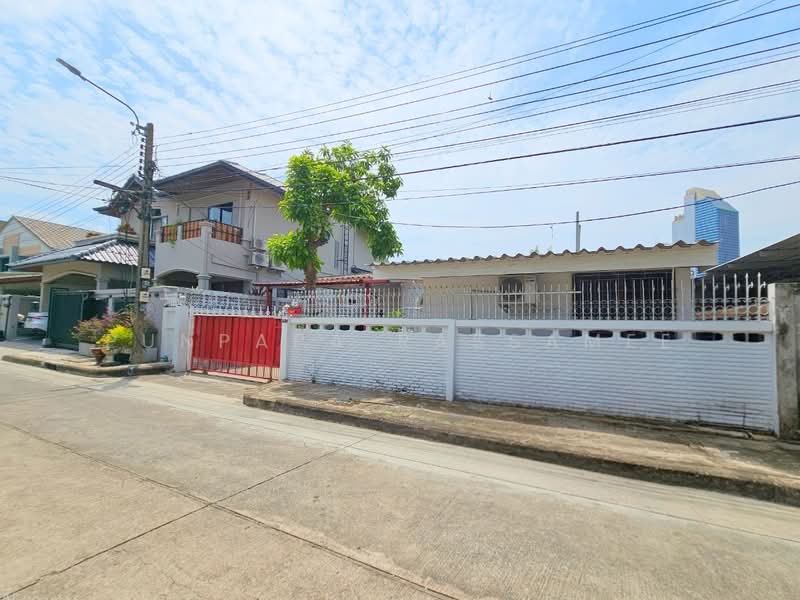 ซอยประชาราษฎร์บำเพ็ญ 10 ห้วยขวาง, Bangkok, ถนน ประชาราษฎร์บำเพ็ญ, Huai Khwang, Bangkok, 3 Bedrooms, 130 sqm, Single Detached House For Sale, by Punpapa Rassamee, 500209146 - DDproperty.com