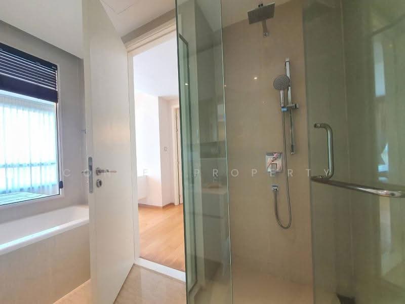 H Sukhumvit 43, Bangkok, 28 Sukhumvit 34 Road, Khlong Tan Nua, Watthana, Bangkok, 2 Bedrooms, 70 sqm, Condo For Rent, by Connex Property, 500209202 - DDproperty.com