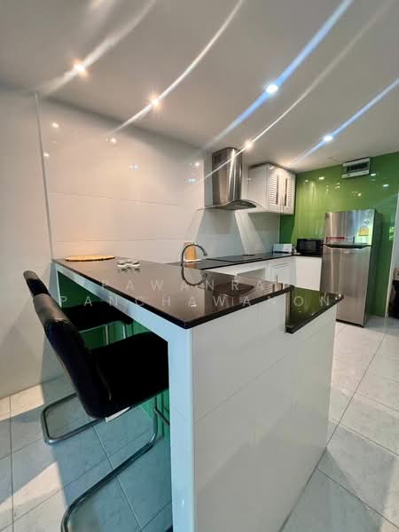 Waterford Park Rama 4, Bangkok, 77 Phum Chit Alley, Phra Kanong, Khlong Toei, Bangkok, 2 Bedrooms, 66 sqm, Condo For Rent, by Pawanrat Panchawanon, 500209219 - DDproperty.com