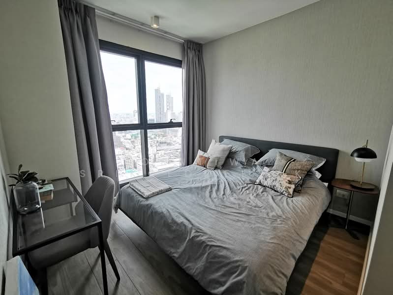 The Lofts Silom, Bangkok, Pramuan Road, Silom, Bang Rak, Bangkok, 2 Bedrooms, 110 sqm, Condo For Rent, by Porntiwa Srikoedmeesak, 500209230 - DDproperty.com