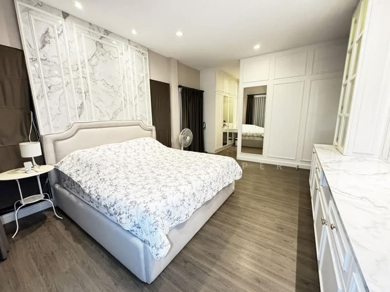 Grand Bangkok Boulevard Rama 9-Krungthepkreetha, Bangkok, Srinakarin-Romklao Road, Saphan Sung, Saphan Sung, Bangkok, 4 Bedrooms, 247 sqm, Single Detached House For Rent, by Connex Property, 500209238 - DDproperty.com